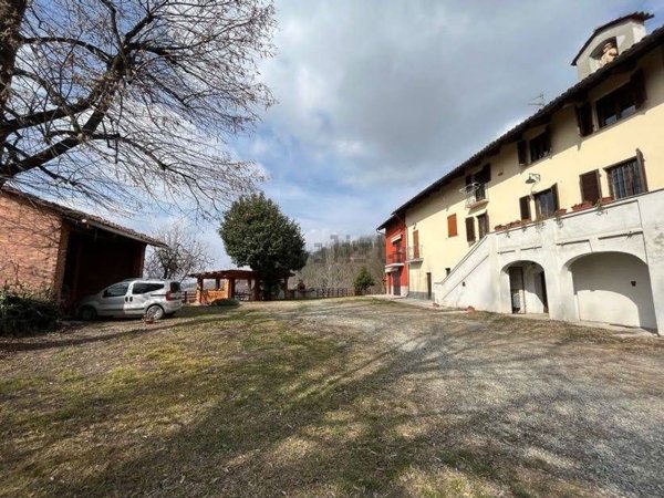 casa indipendente in vendita a Casalborgone