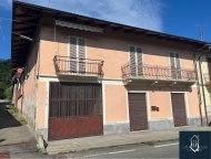 casa indipendente in vendita a Casalborgone