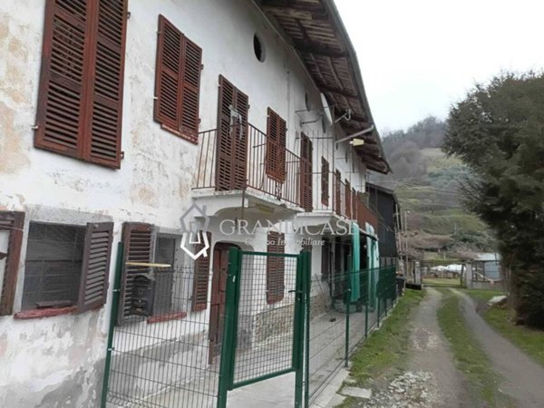 casa indipendente in vendita a Casalborgone