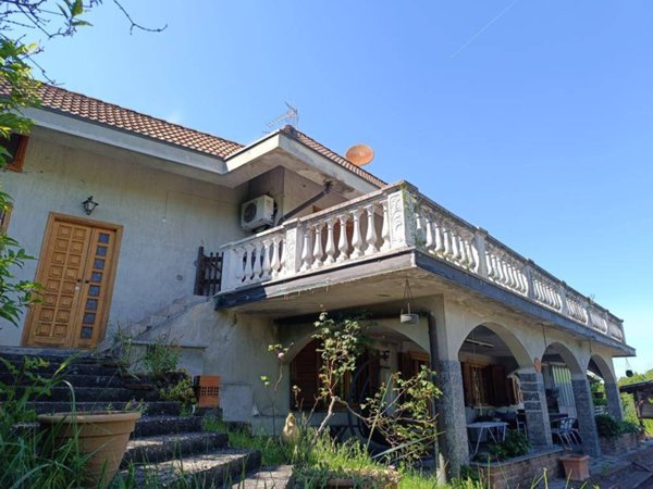casa indipendente in vendita a Casalborgone in zona Borganino