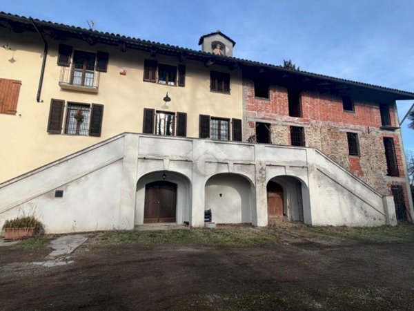 casa indipendente in vendita a Casalborgone in zona Ceriaglio