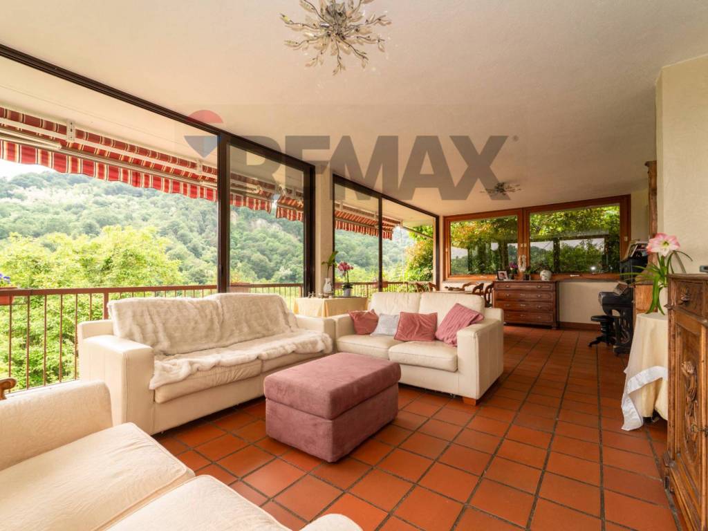casa indipendente in vendita a Casalborgone in zona Ceriaglio