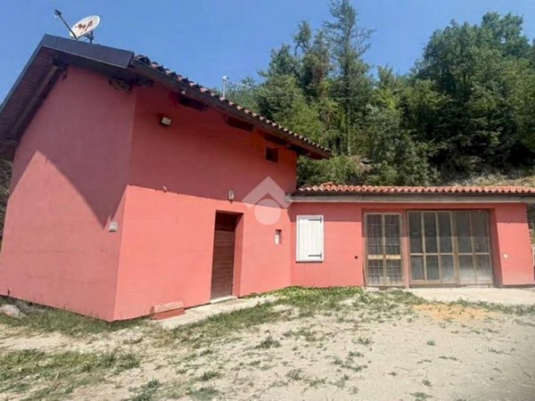 casa indipendente in vendita a Casalborgone in zona Val Frascherina