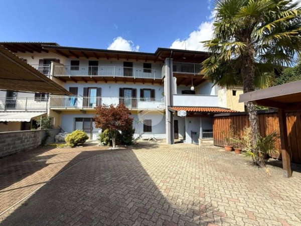 casa semindipendente in vendita a Cascinette d'Ivrea