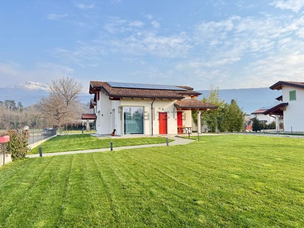 casa indipendente in vendita a Cascinette d'Ivrea