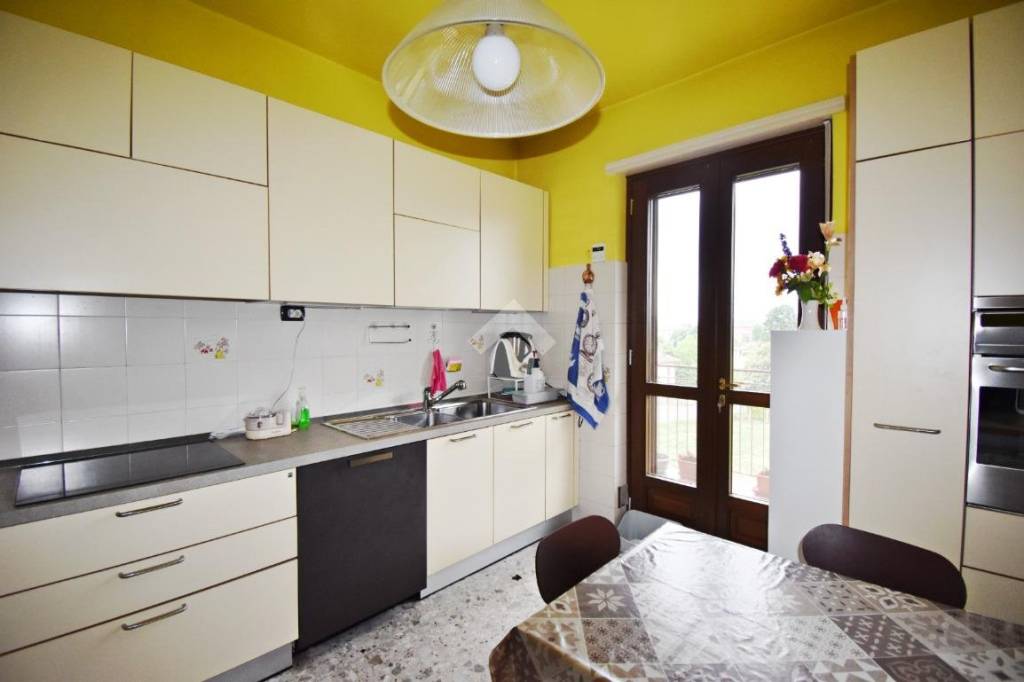 appartamento in vendita a Cascinette d'Ivrea