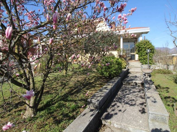 casa indipendente in vendita a Caselette