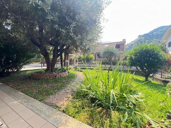 casa indipendente in vendita a Caselette