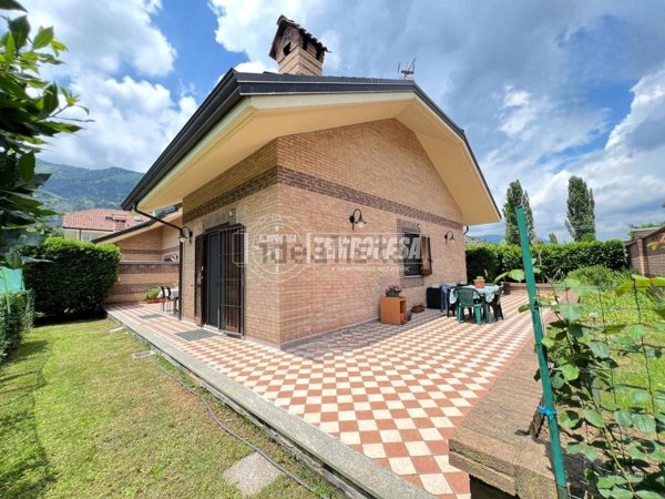 casa indipendente in vendita a Caselette