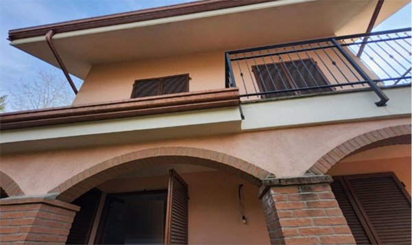 casa indipendente in vendita a Caselette