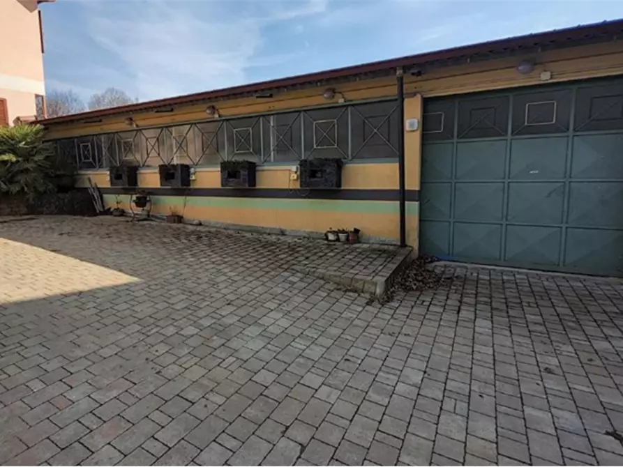 locale di sgombero in vendita a Caselette