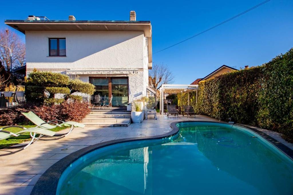 casa indipendente in vendita a Caselette