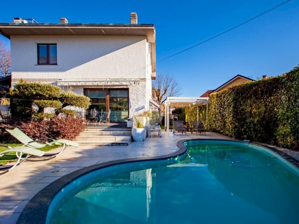 casa indipendente in vendita a Caselette