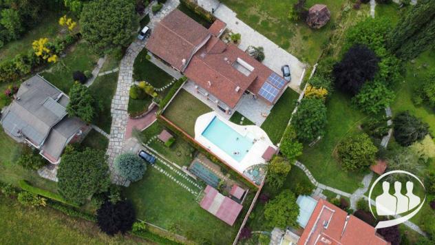 casa indipendente in vendita a Caselette