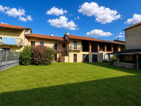 casale in vendita a Caselette