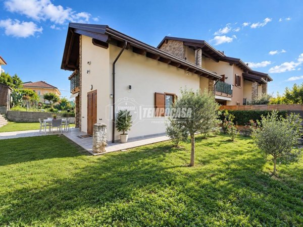casa indipendente in vendita a Caselette