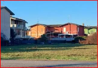 terreno edificabile in vendita ad Acquafredda