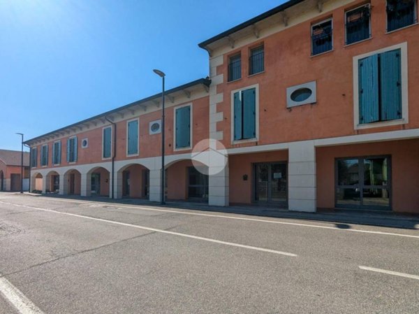 trivano in vendita ad Acquafredda