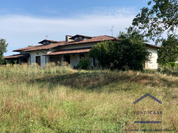 casa indipendente in vendita ad Acquafredda