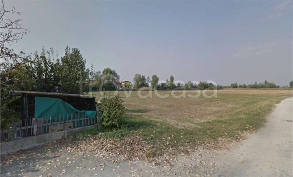terreno edificabile in vendita ad Acquafredda