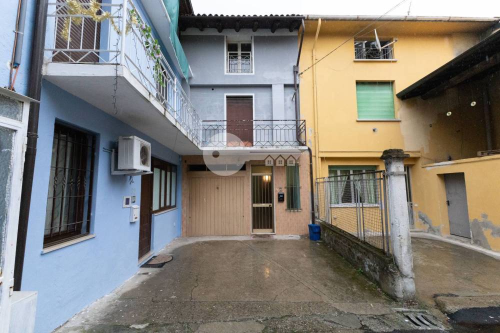 casa indipendente in vendita ad Acquafredda