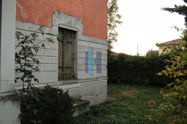 casa indipendente in vendita ad Acquafredda