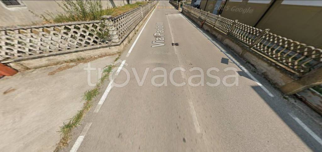 negozio in vendita ad Acquafredda