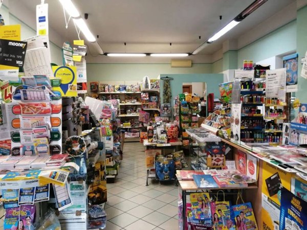 negozio in vendita ad Acquafredda