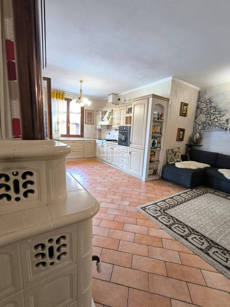 appartamento in vendita ad Acquafredda