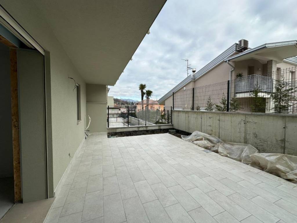 casa indipendente in vendita ad Adro in zona Torbiato