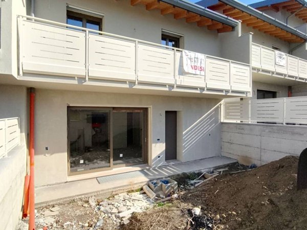 casa indipendente in vendita ad Adro