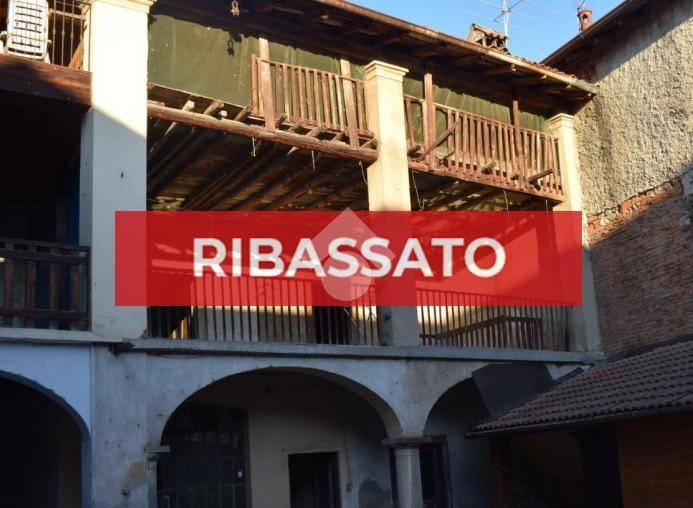 casa indipendente in vendita ad Adro