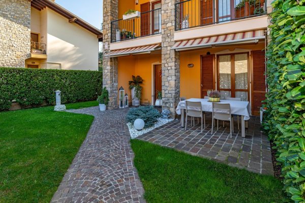casa indipendente in vendita ad Adro