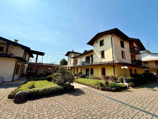 casa indipendente in vendita ad Adro