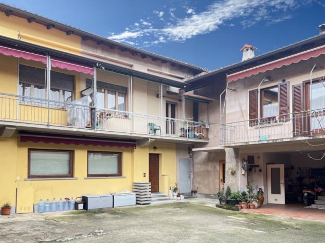 appartamento in vendita ad Adro