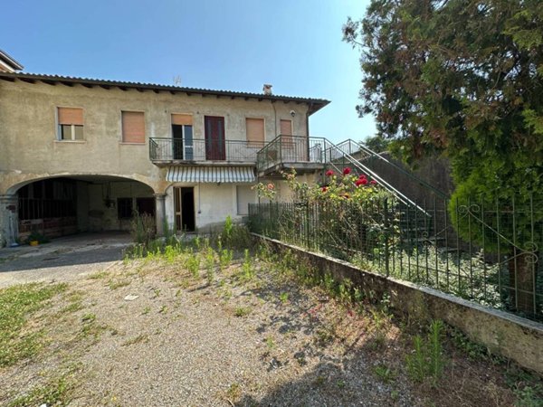 appartamento in vendita ad Adro