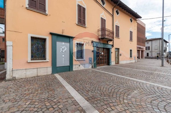casa indipendente in vendita ad Adro