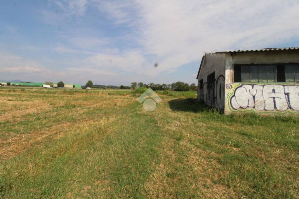 terreno agricolo in vendita ad Adro