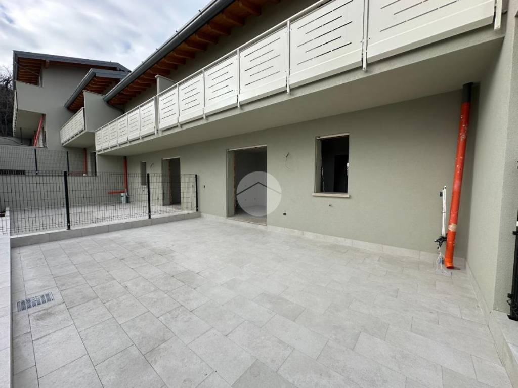 casa indipendente in vendita ad Adro in zona Torbiato