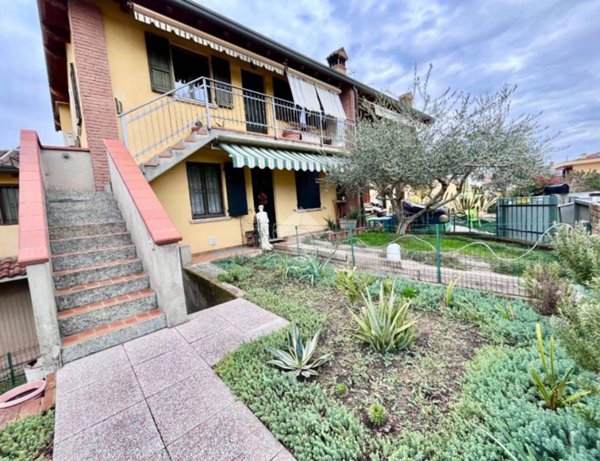 appartamento in vendita ad Adro