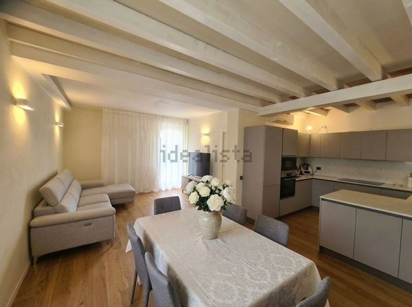 casa indipendente in vendita ad Adro