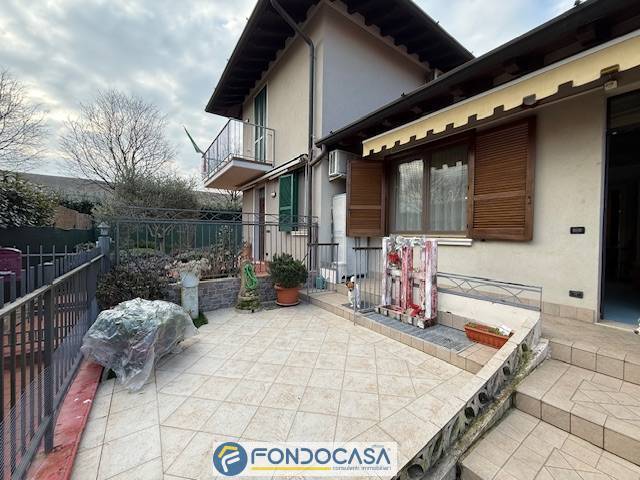 appartamento in vendita ad Adro