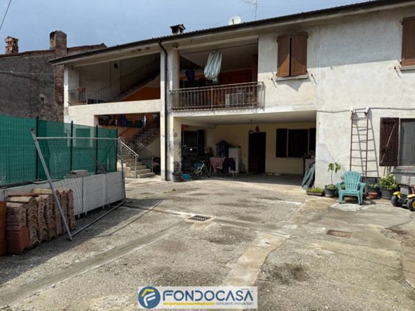 appartamento in vendita ad Adro