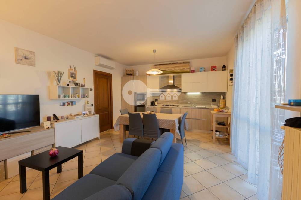 appartamento in vendita ad Adro