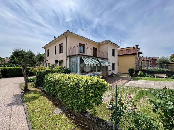 appartamento in vendita ad Adro