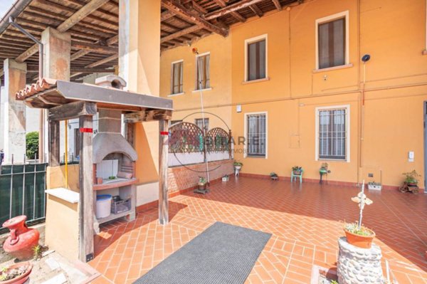 casa indipendente in vendita ad Adro