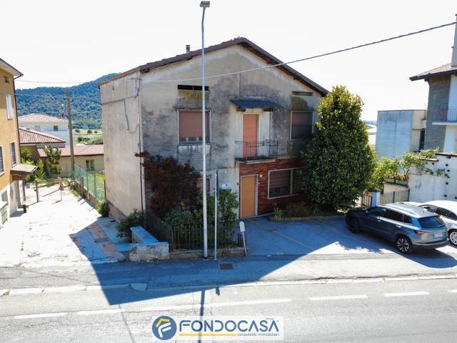 casa indipendente in vendita ad Adro
