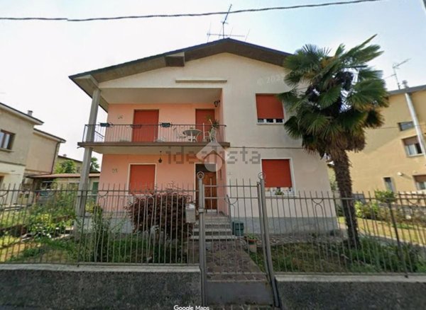 casa indipendente in vendita ad Adro