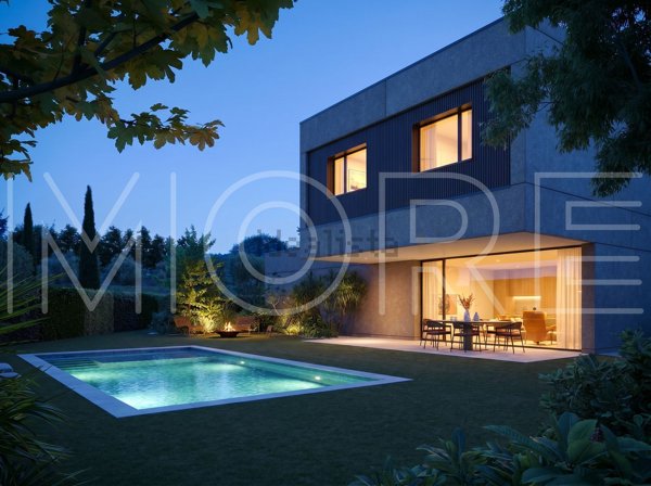 casa indipendente in vendita ad Adro in zona Torbiato