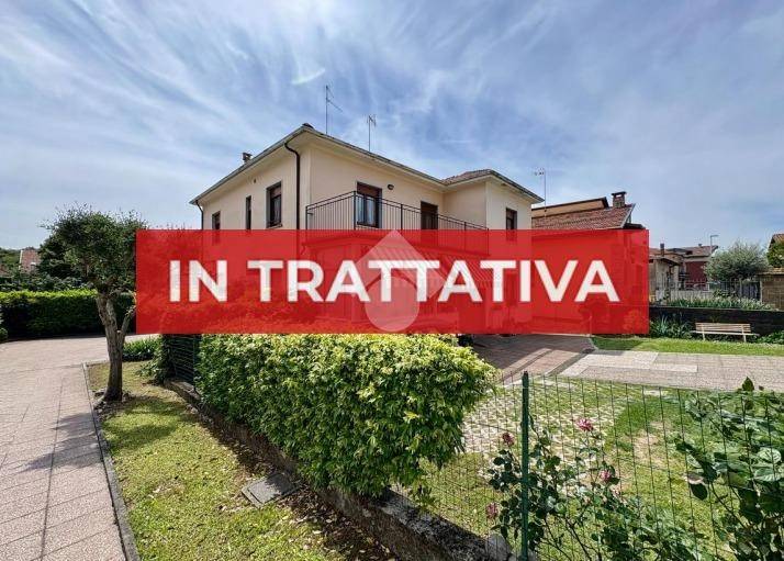 appartamento in vendita ad Adro